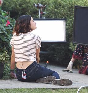 48984077_lucy-hale-08.jpg