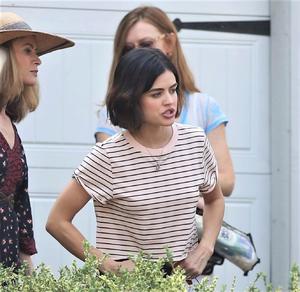 48984087_lucy-hale-10.jpg