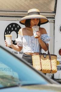 49076714_vanessa-hudgens-14.jpg