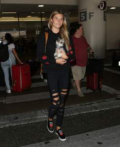 49419502_samantha-hoopes-018.jpg
