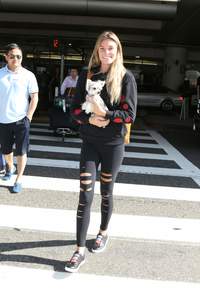 49419568_samantha-hoopes-024.jpg