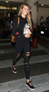 49419642_samantha-hoopes-030.jpg