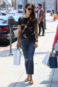 49814024_jordana-brewster-009.jpg