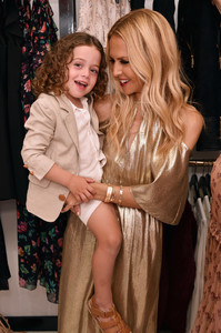 Rachel+Zoe+x+Goes+Around+Comes+Around+Pop+GBngVl0d6nGx.jpg