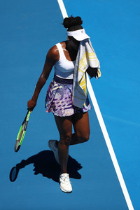 Venus+Williams+2017+Australian+Open+Day+1+9T3oEQ1x3pTx.jpg