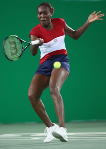 Venus+Williams+Tennis+Olympics+Day+1+sctLewo0P_Ex.jpg