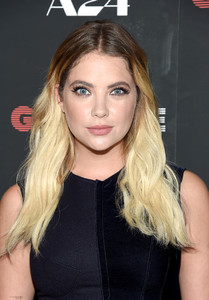 Ashley+Benson+Good+Time+New+York+Premiere+MDF-kl53wQ1x.jpg