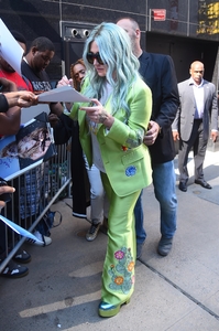     kesha100817BZNImage4.jpg