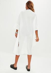59939838372de_white-frill-sleeve-duster-jacket3.thumb.jpg.8d57ca007909bc597eea2a0c5238eab8.jpg
