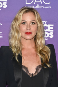    capplegate170817BZNImage13.jpg