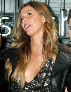 gisele Rosa Cha Summer Collection Lauch Event in Sao Paulo 16 (47).jpg