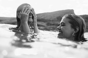 599c9e68f00ad_Joanna-SarahHalpin_Cameron_Mackie(5).thumb.jpg.140f5d6b1069fdae96b8e65d82ee8703.jpg