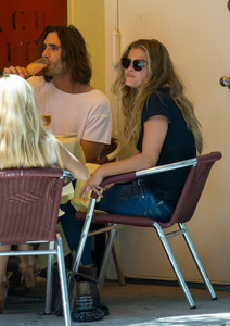   ninaa240817BZNImage10.jpg