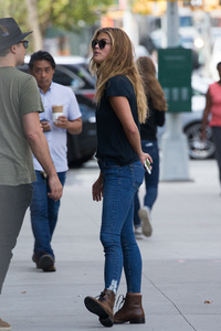   ninaa240817BZNImage14.jpg