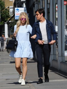     lmoss260817BZNImage4.jpg