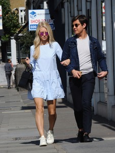     lmoss260817BZNImage6.jpg
