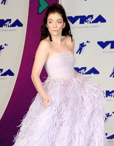  lorde270817BZNImage1.jpg