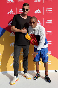 Pharrell+Williams+adidas+Tennis+Pharrell+Williams+GvvMIkkrIWgx.jpg