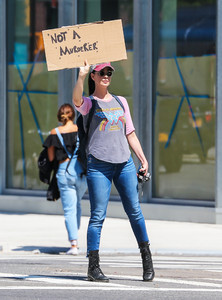     sarahs300817BZNImage105.jpg
