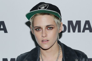    kstew300817BZNImage101.jpg