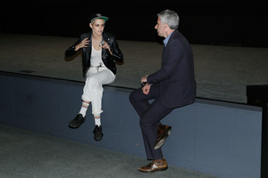    kstew300817BZNImage120.jpg