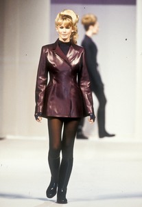 5_herve-leger-fw-1994-6_html.thumb.JPEG.044362a202521a066d548b32ce0e0854.JPEG