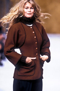 8_chanel-hc-fw-1993-9_html.thumb.JPEG.9e655e63c03faa1c531a25b95def0fd4.JPEG