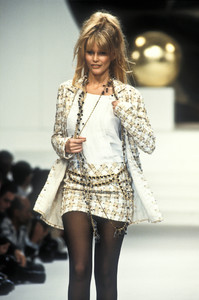 8_chanel-hc-ss-1994-9_html.thumb.JPEG.7b22ac548a90f7c1591eb9bcc121ac2a.JPEG