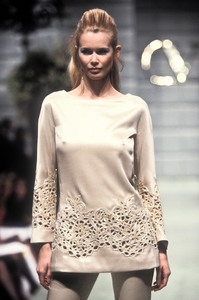 8_valentino-hc-ss-1996-9_html.thumb.JPEG.594a9ccf4a41987c8956629c7c53dc92.JPEG