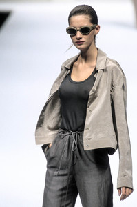 9_max-mara-ss-1998-10_html.thumb.JPEG.37e88503f11c9bd72a085fed92f0397e.JPEG