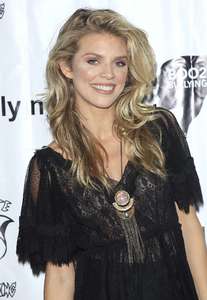 AnnaLynne-McCord--3rd-Annual-Take-a-Bite-Out-of-Bullying-Event--01.thumb.jpg.59d11bd1b031bf8e92f814feb5498a2f.jpg