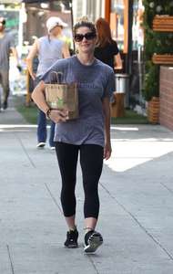 Ashley-Greene-at-Kreation-Organic-Juicery--10.jpg