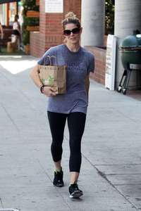 Ashley-Greene-at-Kreation-Organic-Juicery--30.jpg