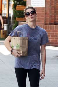 Ashley-Greene-at-Kreation-Organic-Juicery--56.jpg