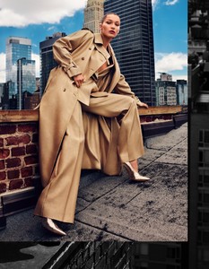 Bella-Hadid-Harpers-Bazaar-China-September-2017-Cover-Photoshoot03.thumb.jpg.e00e15177fbfc14b78d515127a0be888.jpg