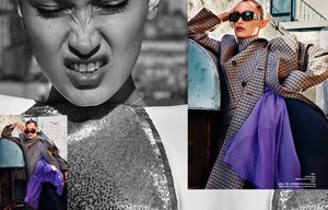 Bella-Hadid-Harpers-Bazaar-China-September-2017-Cover-Photoshoot10.thumb.jpg.15606fc3199ef270b02ad7d3c97cc339.jpg