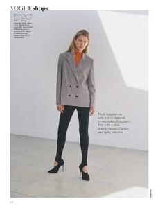 British_Vogue_September_2017-page-007.jpg