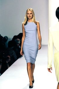 CALVIN-KLEIN-SPRING-1996-RTW-08-ANNA-KLEVHAG-CN10034267.jpg