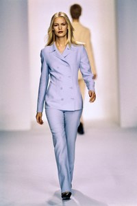 CALVIN-KLEIN-SPRING-1996-RTW-19-ANNA-KLEVHAG-CN10034287.jpg