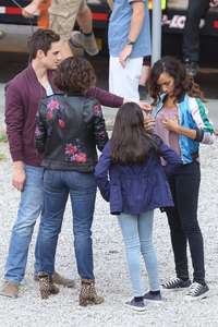 Dania-Ramirez-on-the-set-of-Once-Upon-a-Time--10.jpg