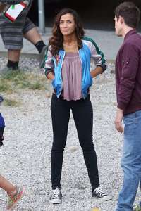Dania-Ramirez-on-the-set-of-Once-Upon-a-Time--16.jpg