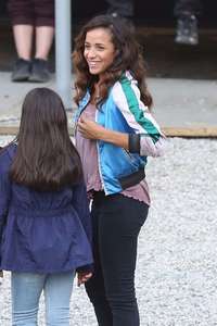 Dania-Ramirez-on-the-set-of-Once-Upon-a-Time--19.jpg