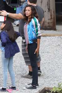 Dania-Ramirez-on-the-set-of-Once-Upon-a-Time--21.jpg