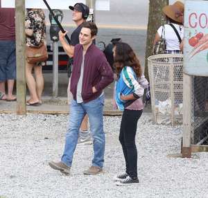 Dania-Ramirez-on-the-set-of-Once-Upon-a-Time--25.jpg