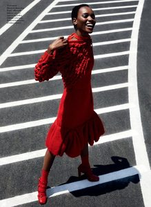 EC0917_WELLred-5B-749x1024.thumb.jpg.cec3ff2f0d9e9fc2da93e10e3fc6fd55.jpg