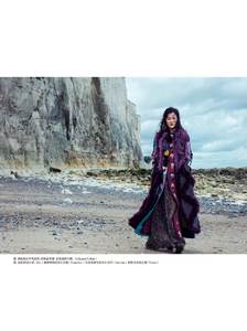 EDS_ELLE_CHINA_SEPT17_LIU4.jpg