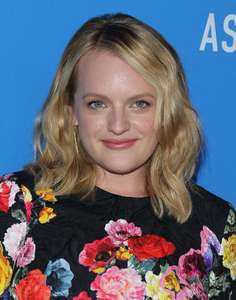 Elisabeth-Moss--Hollywood-Foreign-Press-Associations-Grants-Banquet--02.jpg