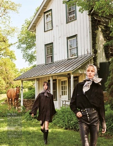 Estella-Jessie-Rustic-Style-Vogue-Japan-September-2017-Editorial06.thumb.jpg.051e4b972ef2971b8b05af0ef852914c.jpg