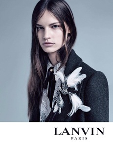 Faretta_Lanvin_05.thumb.jpg.affbd1d15ee7502d14186207b34049d5.jpg