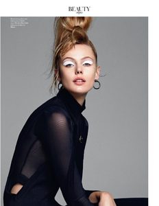 Frida-Gustavsson-by-Dan-Beleiu-for-Vogue-Ukraine-September-2017-2-760x981.thumb.jpg.52e792e6ce8e03fced66bbd5d66eed0b.jpg